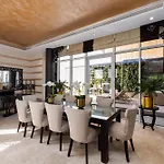 Tiara Residences, Palm Jumeirah Dubai - Mint Stay