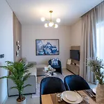 Stay By Latinem Luxury 1Br Holiday Home Cvr A2910 Near Burj Khalifa