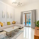 Amazing Beachfront Apartments Near Atlantis Waterpark By Simply Comfort Sarai Palm Jumeirah