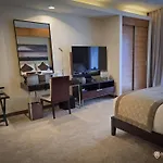 Holistay Luxury Homes - Burj Khalifa View - Direct Access Dubai Mall