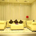 Voyage Hotel