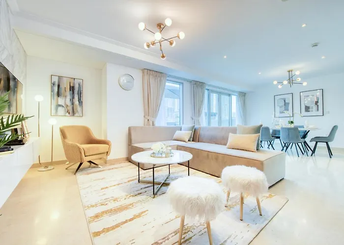 Stunning 1Br In Marina Promenade Dubai Marina By Deluxe Holiday Homes