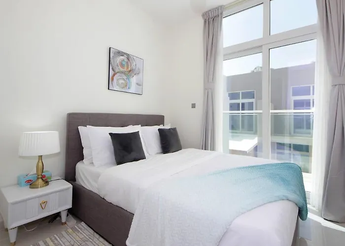 Amazing 3 Bhk Villa 25 Minutes From The Expo