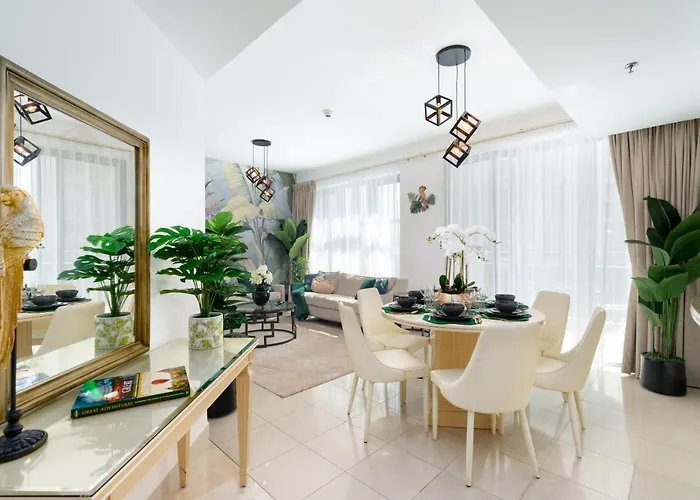 Ultimate Stay / 4 Beds / Full Opera View / Dubai Mall & Burj Khalifa - 5 Min Walk