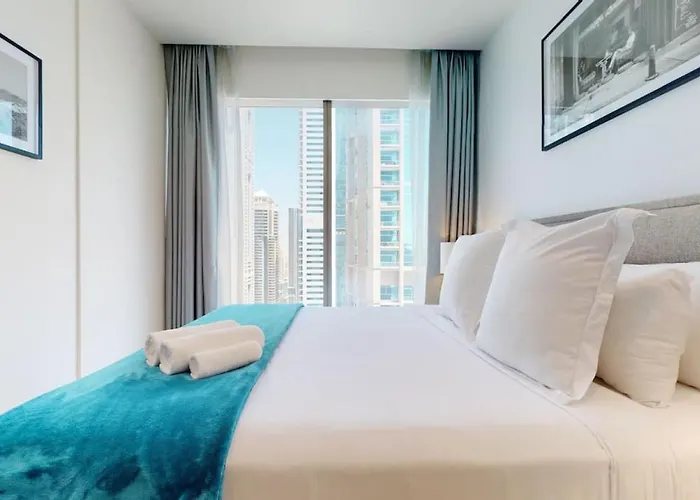 Marina Gate 1, Dubai Marina - Chic One Bedroom