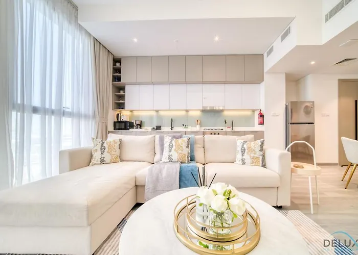 Polished 1Br At Noor 1 Midtown Dubai Production City By Deluxe Holiday Homes