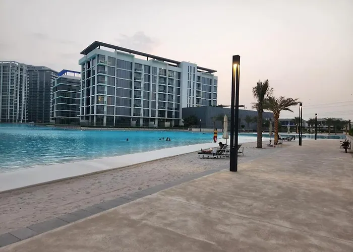 Vogue Lagoon District One Residence
