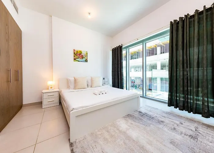 Beautiful Contemporary 1Br Apt - Al Barsha South