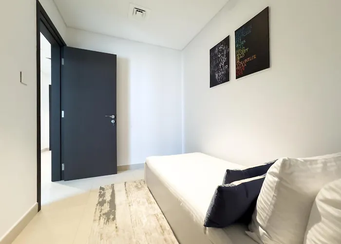 3Br Plus Maids With Full Burj Khalifa Views