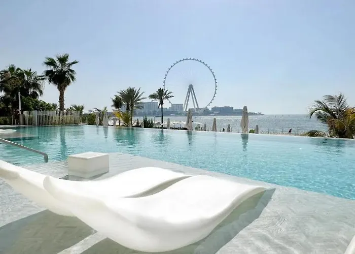 Oraya - La Vie Oasis 2Br Apt With Unrivaled Beach Views