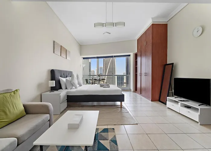 Stonetree - Spacious Studio - Stunning Lake View