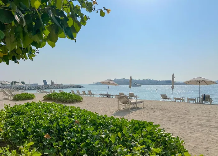 Beachfront Luxury - Stunning Views On The Palm & Marina - Private Beach