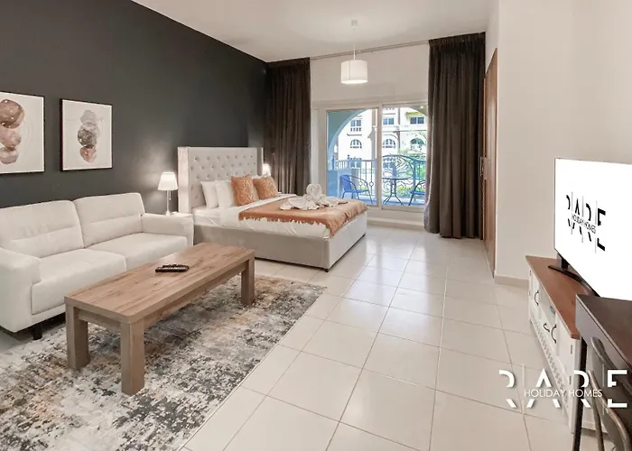 Rare Holiday Homes - Near Circle Mall - Emirates Gardens - Lavender 1 - Jumeirah Village Circle - R107