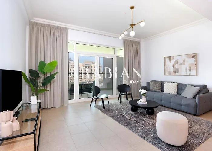 Beautiful 1Br Palm Jumeirah With Park Views, Pool And Beach Access