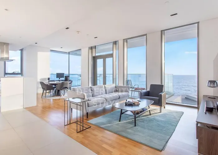 Luxurious 2 Bed In Bluewaters, Hosted By Desert City Stays