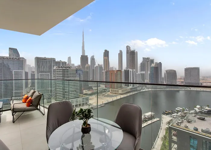 Premium 2 Bedroom With Stunning Burj Khalifa View