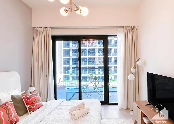 Urban Charm Studio With Balcony In Riviera