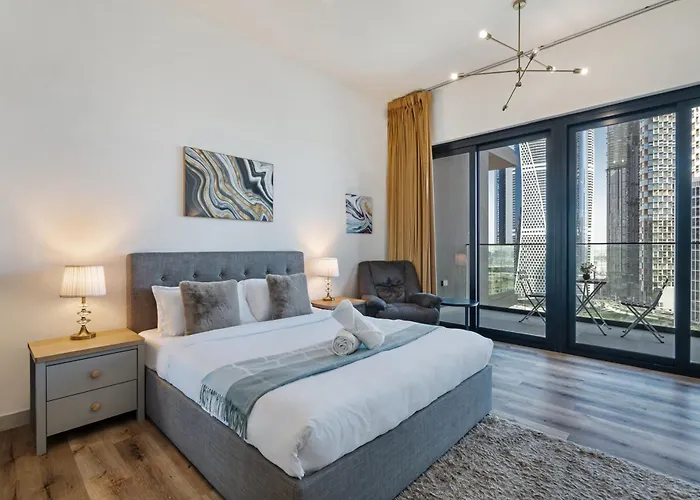 Studio With Balcony Close To Downtown