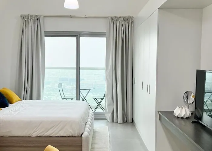 Fully Furnished Elegant Studio Apartment Close By Dubai Science Park, Dubai Miracle Garden And Butterfly Garden