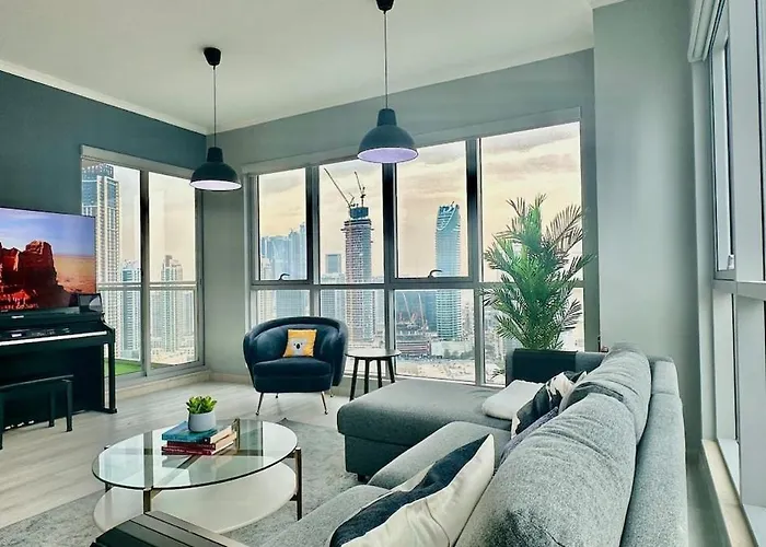 Dubai I Burj Residence Retreat I Piano & Workstation