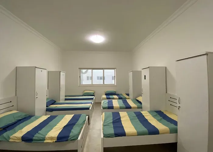 Taji Hostel For Male