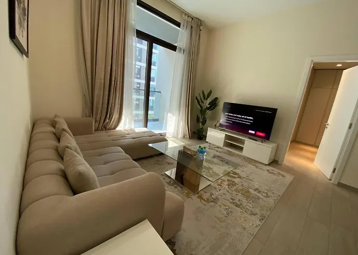 Well Furnished 1 Bedroom Apartment