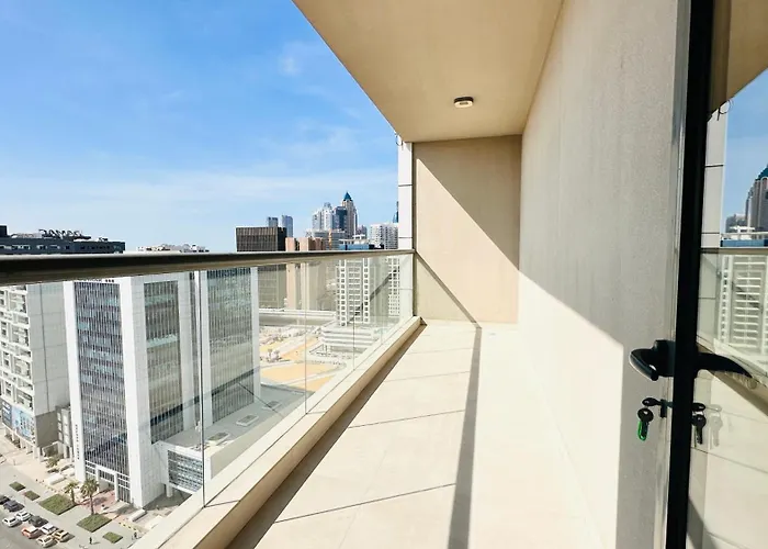 Luxury Spacious Apartment Near Downtown With Balcony And Free Parking By Belvilla