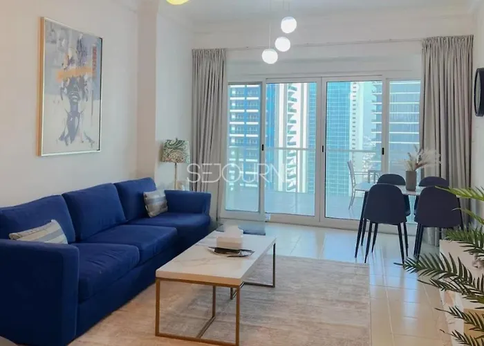 Lv38 - Elegant 2Bhk In Lake View Tower