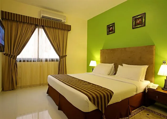 Hyde Park Hotel