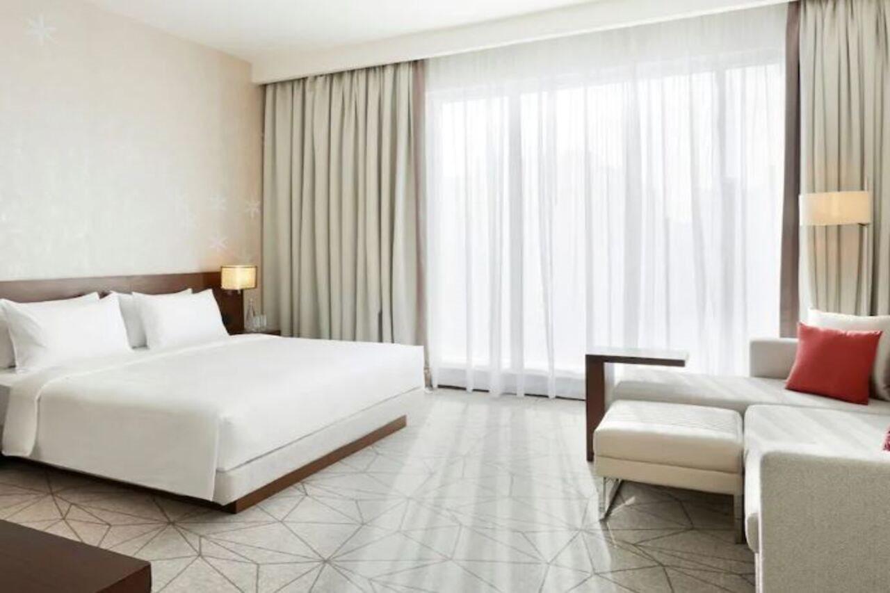 Aparthotel Hyatt Place Al Rigga Residences 4*