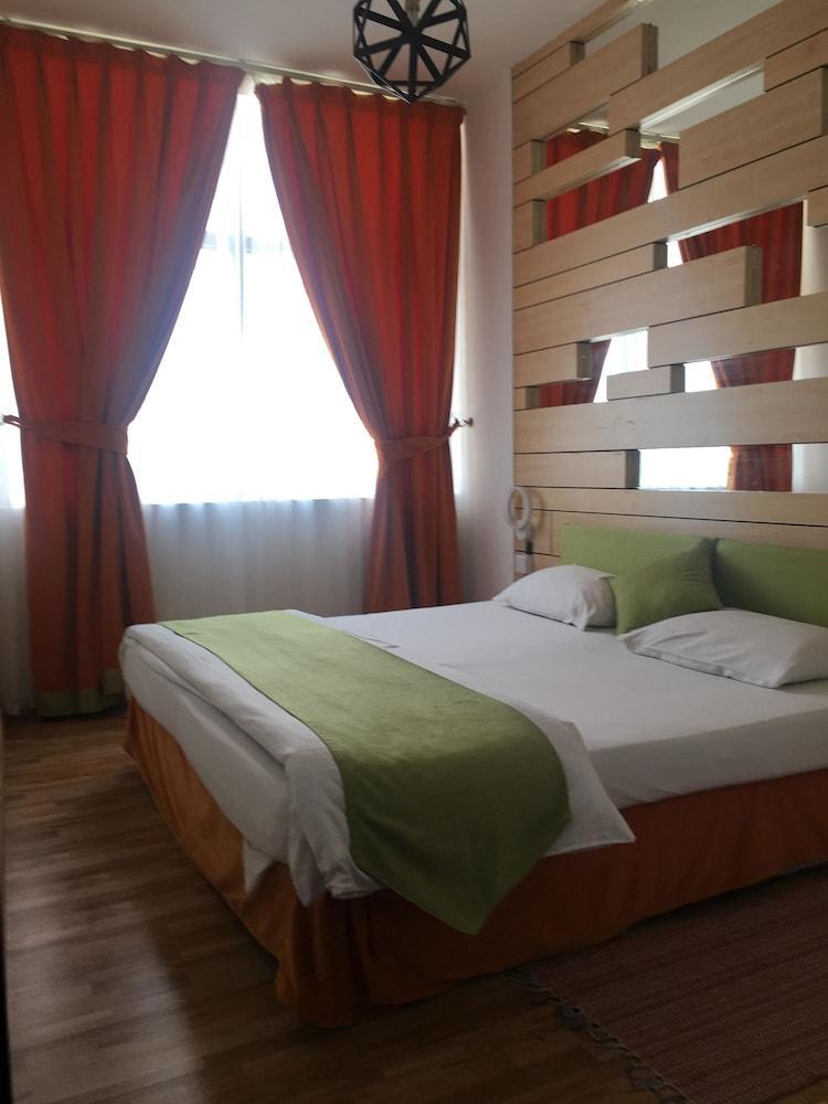 Otel Everest International Dubai
