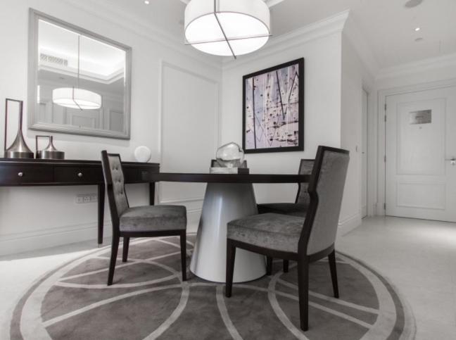 Amazing 2 Bedroom With Full Burj View Daire *