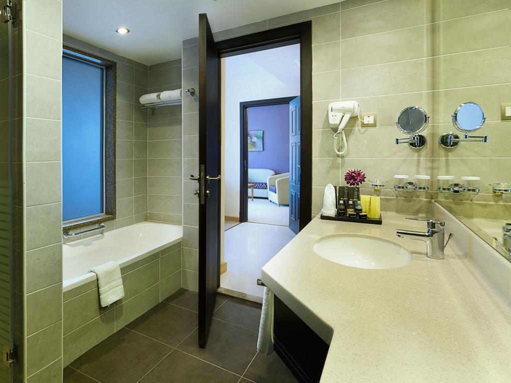 Armada Bluebay Otel