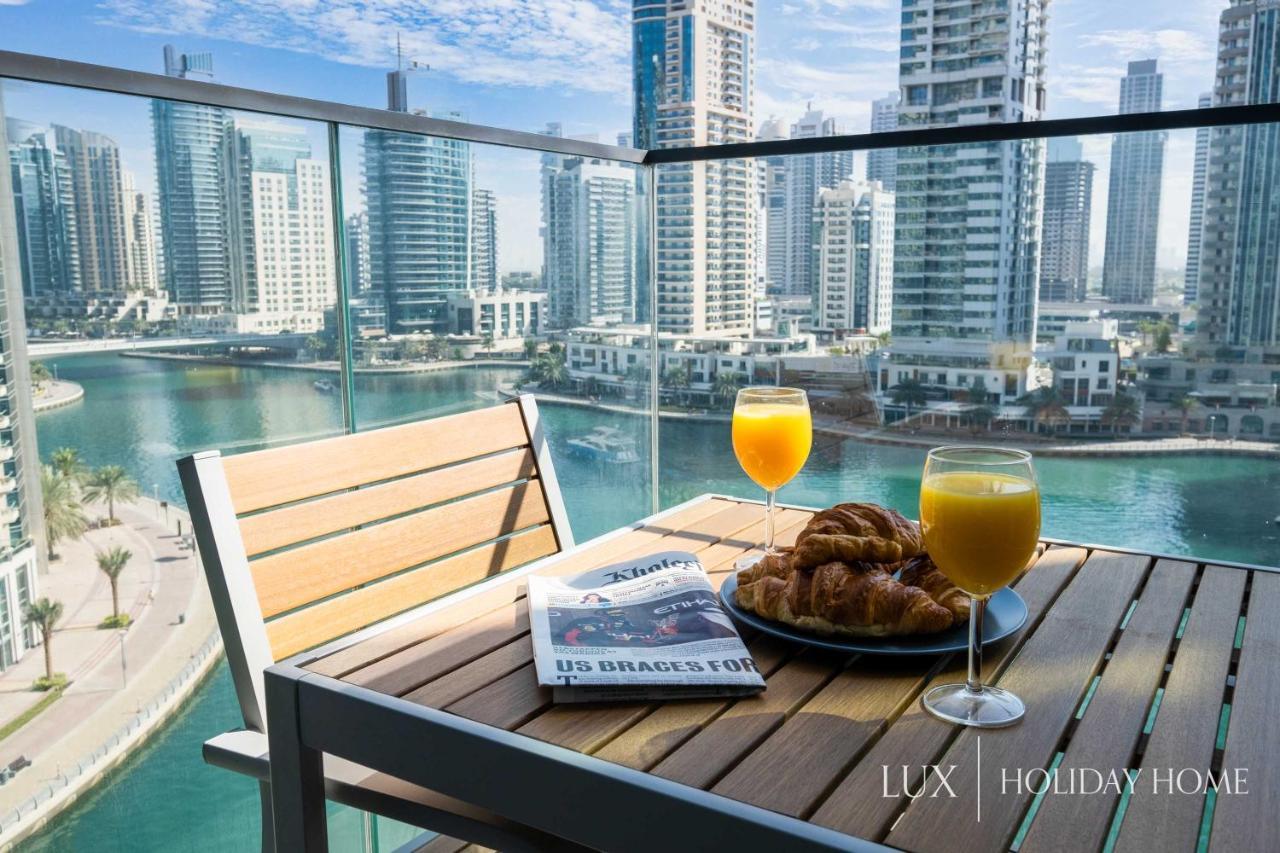 Lux - Contemporary With Full Marina View Apartment *