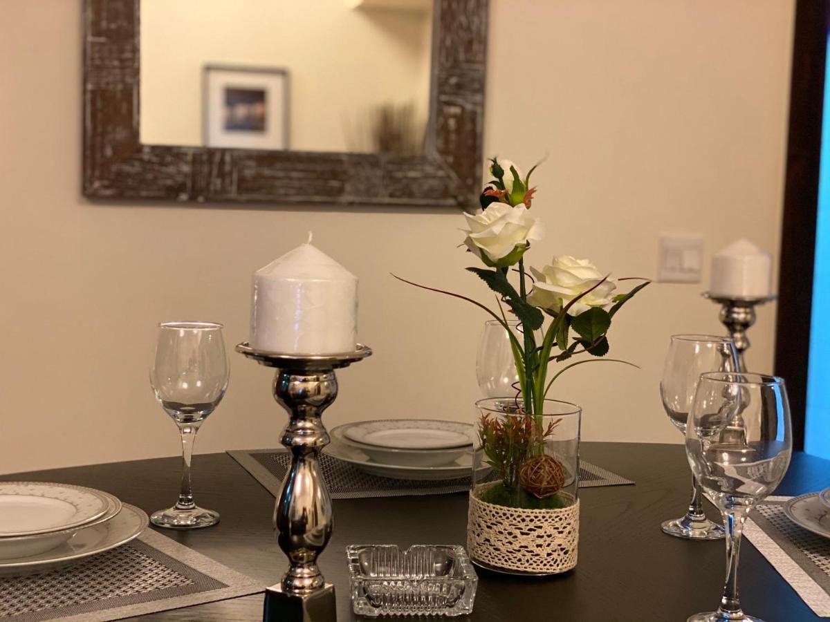 Luxury 1br In Marina, Ask For July Full Month Offer Apartment Dubai