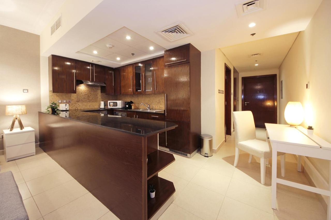 Prime Retreats - Downtown Apartment *