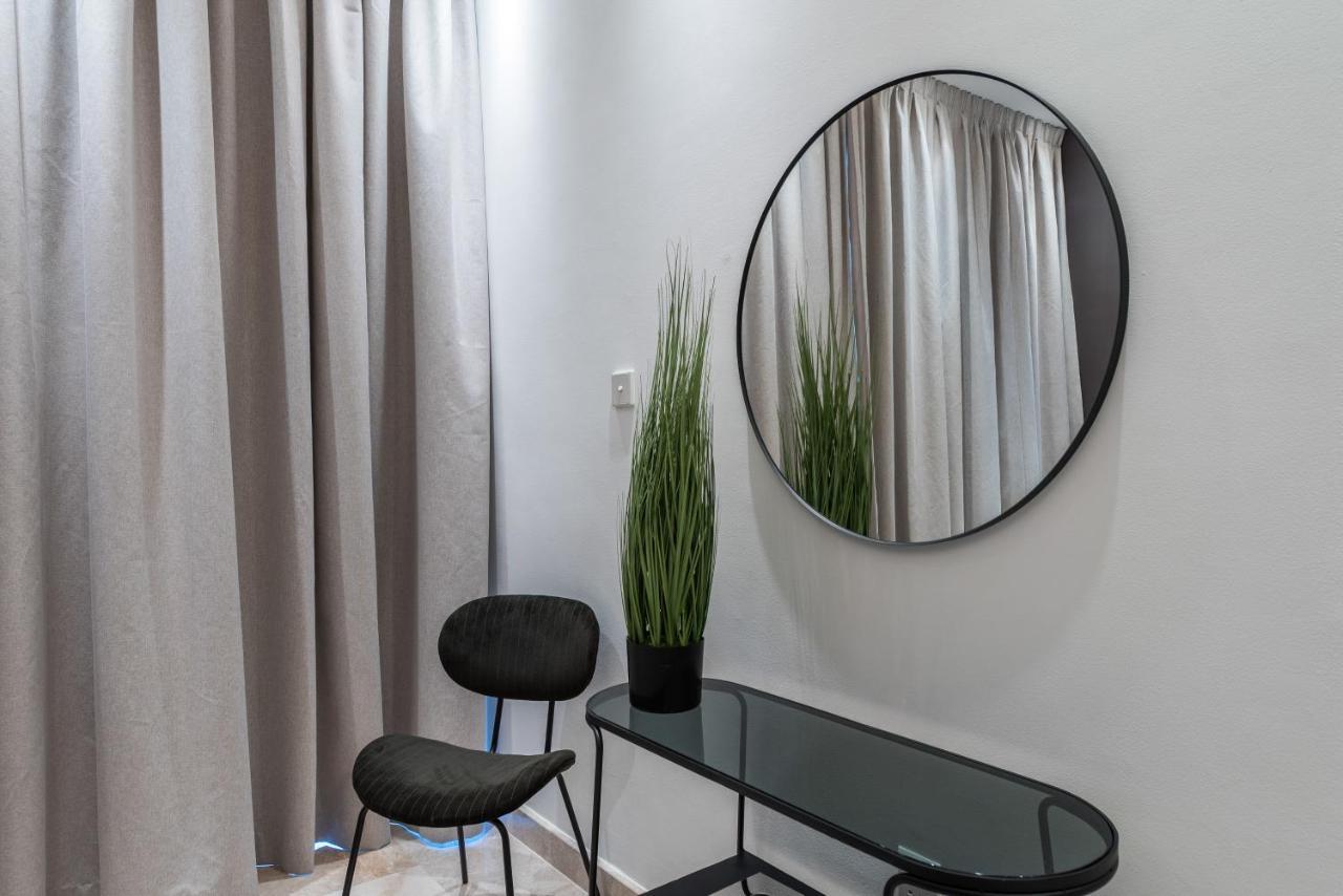 Apartment Eden's Homes & - Kg Tower Dubai