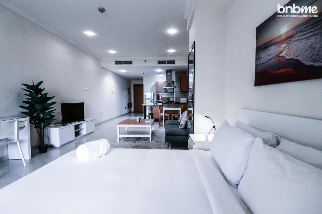 Bnbme Homes - Stylish Studio Silicon Oasis - 124
