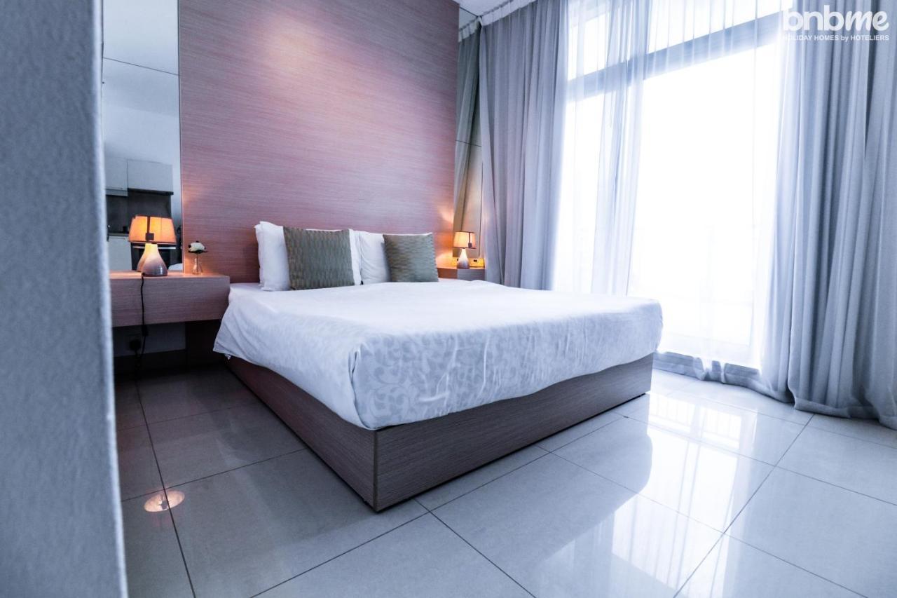 Bnbmehomes - Elegant & Stylish Studio In Downtown - 502 Apartment Dubai