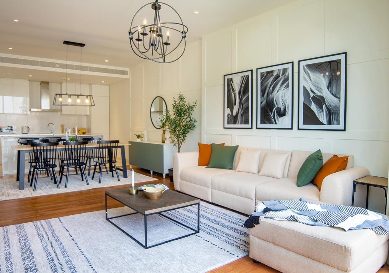 Nasma Luxury Stays - Walk Apartment