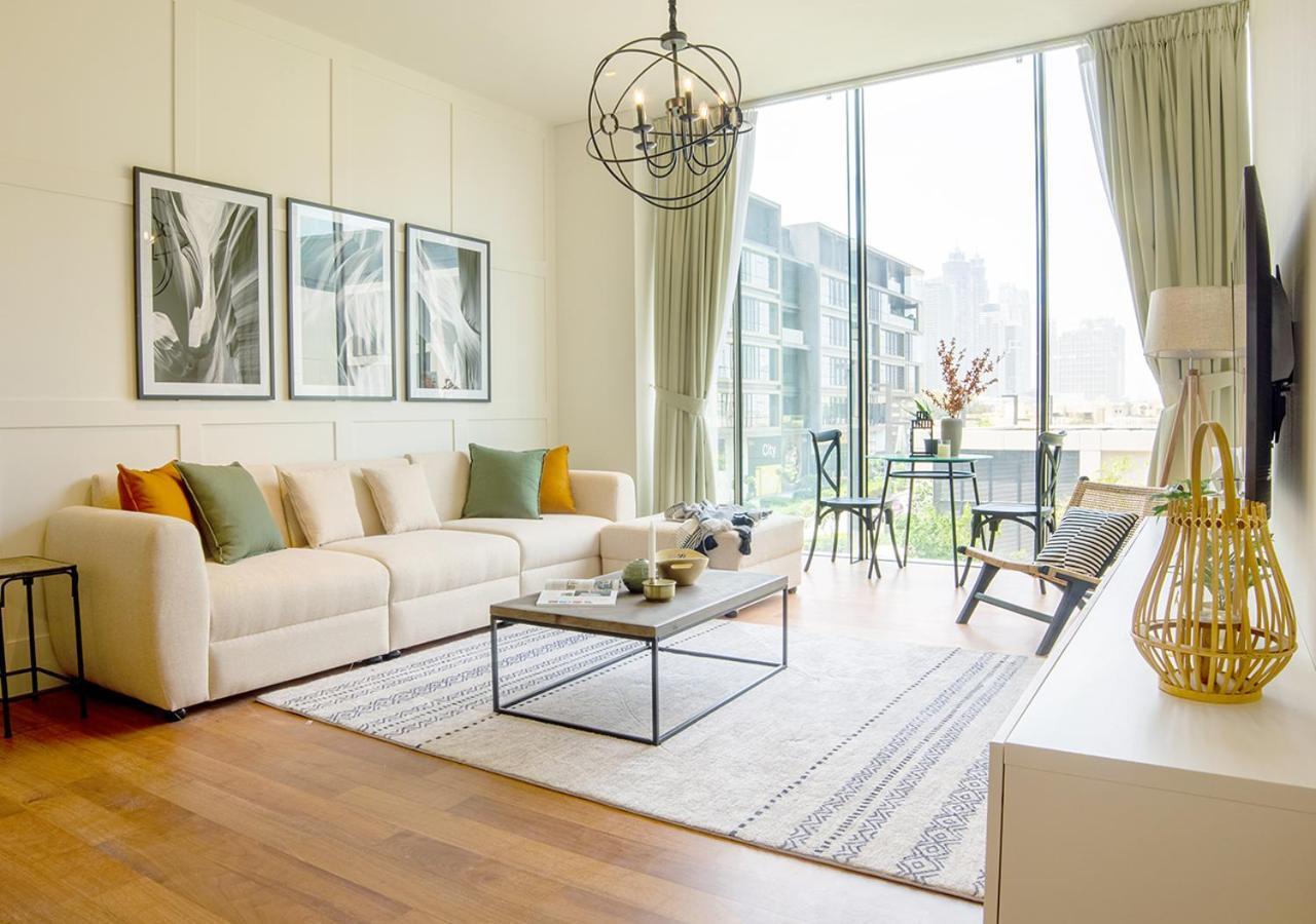 Nasma Luxury Stays - Walk