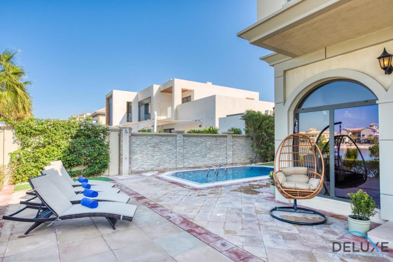 Luxe 5br With Assistant's And Private Pool On Palm Jumeirah By Deluxe Homes Villa Dubai