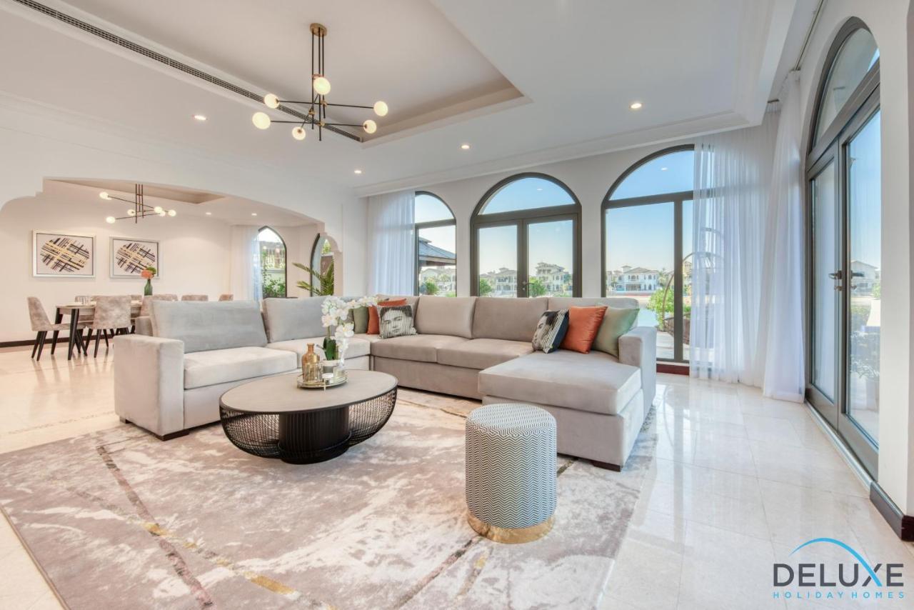 Luxe 5br With Assistant's And Private Pool On Palm Jumeirah By Deluxe Homes *