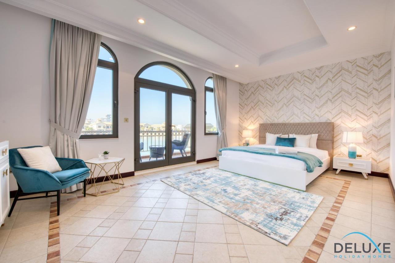 Luxe 5br With Assistant's And Private Pool On Palm Jumeirah By Deluxe Homes *
