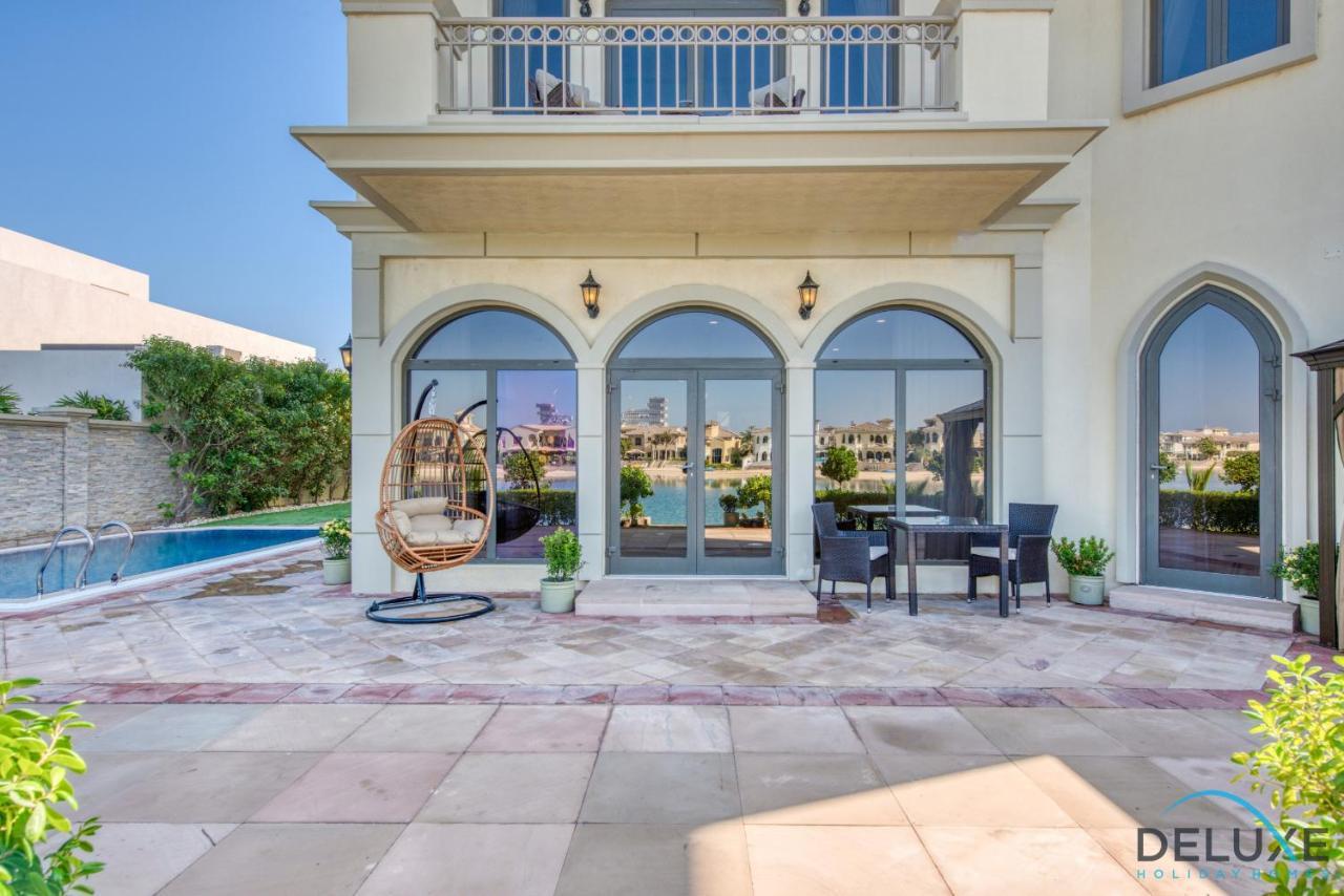 Luxe 5br With Assistant's And Private Pool On Palm Jumeirah By Deluxe Homes Dubai