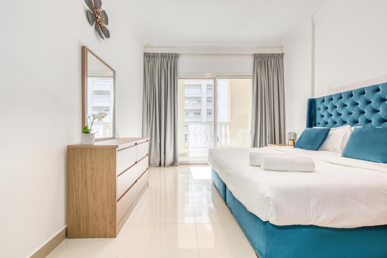 Pool View 2 Bedrooms At Plaza Residences Apartamento