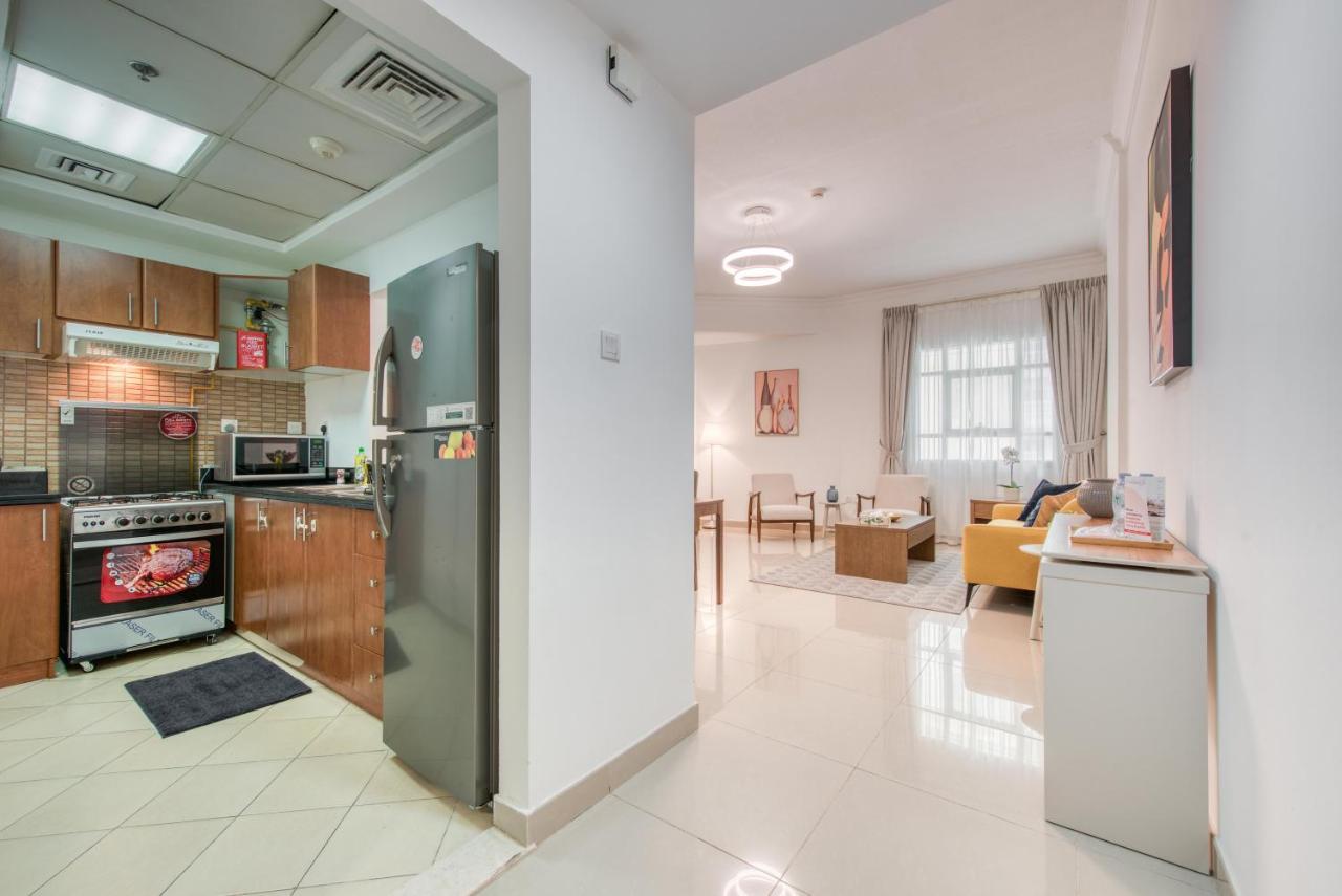Pool View 2 Bedrooms At Plaza Residences Apartamento Dubai