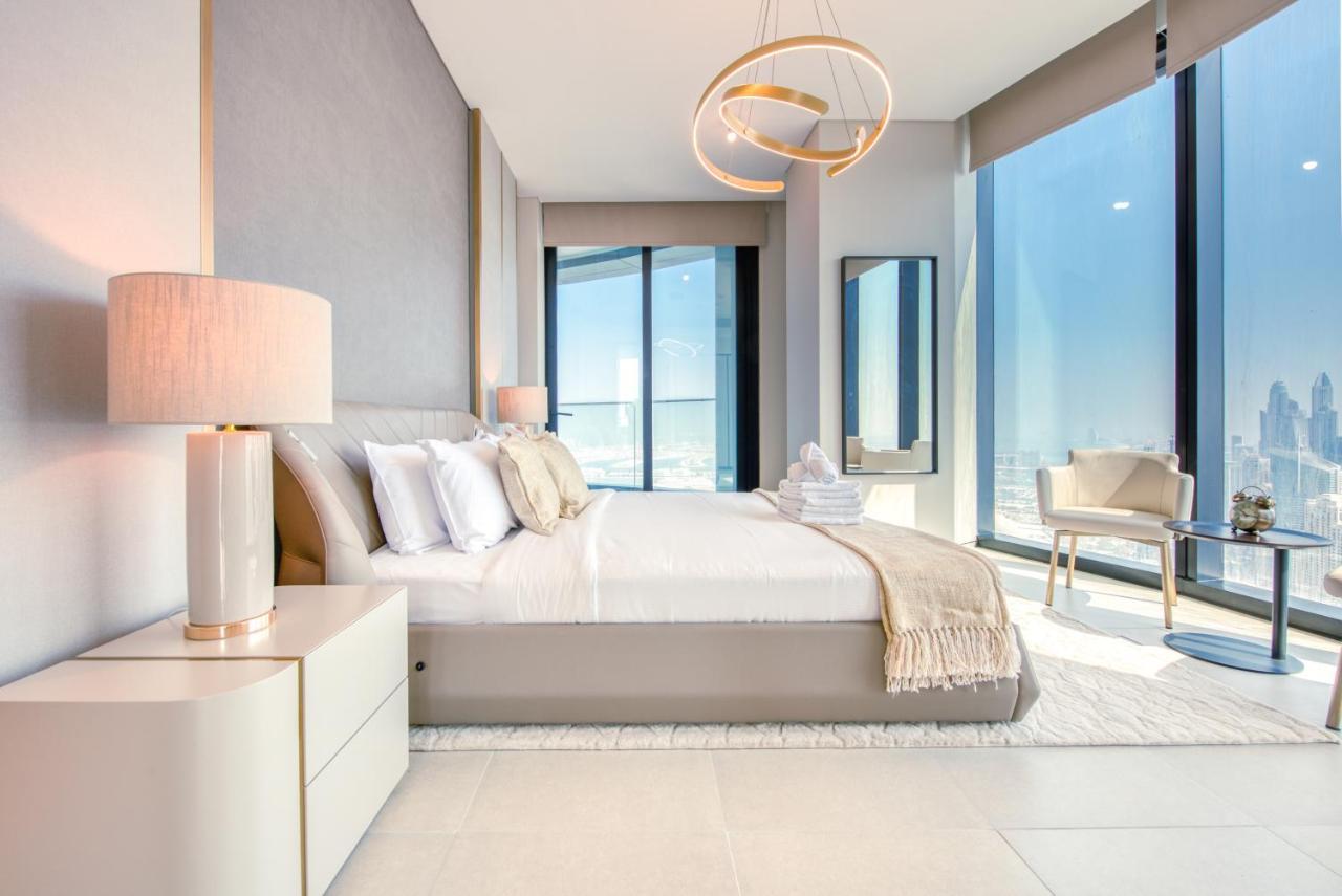 Apartment Maison Privee - Exclusive 4br And Maid Beachfront W Front-row Sea Views At Address Jbr Dubai