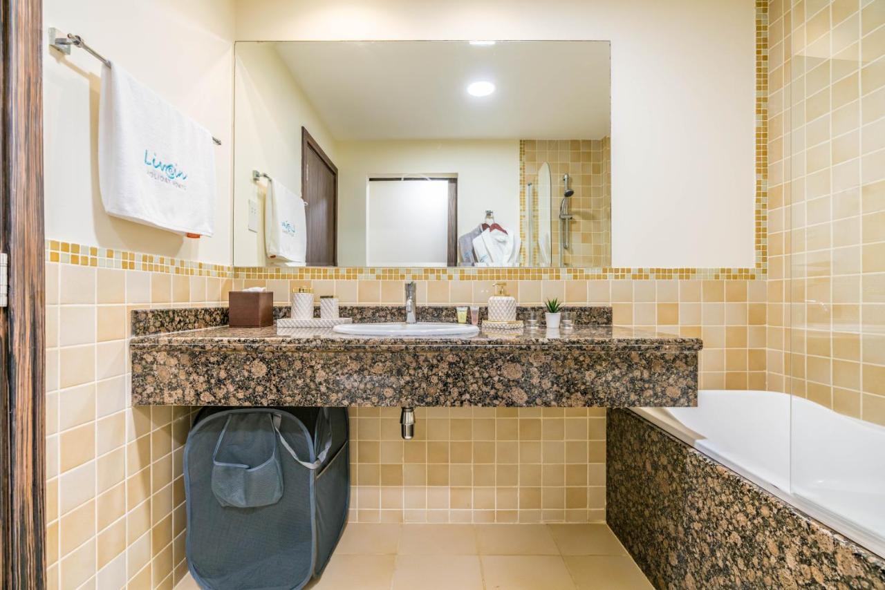 Livein Homes - Jbr Apartment *