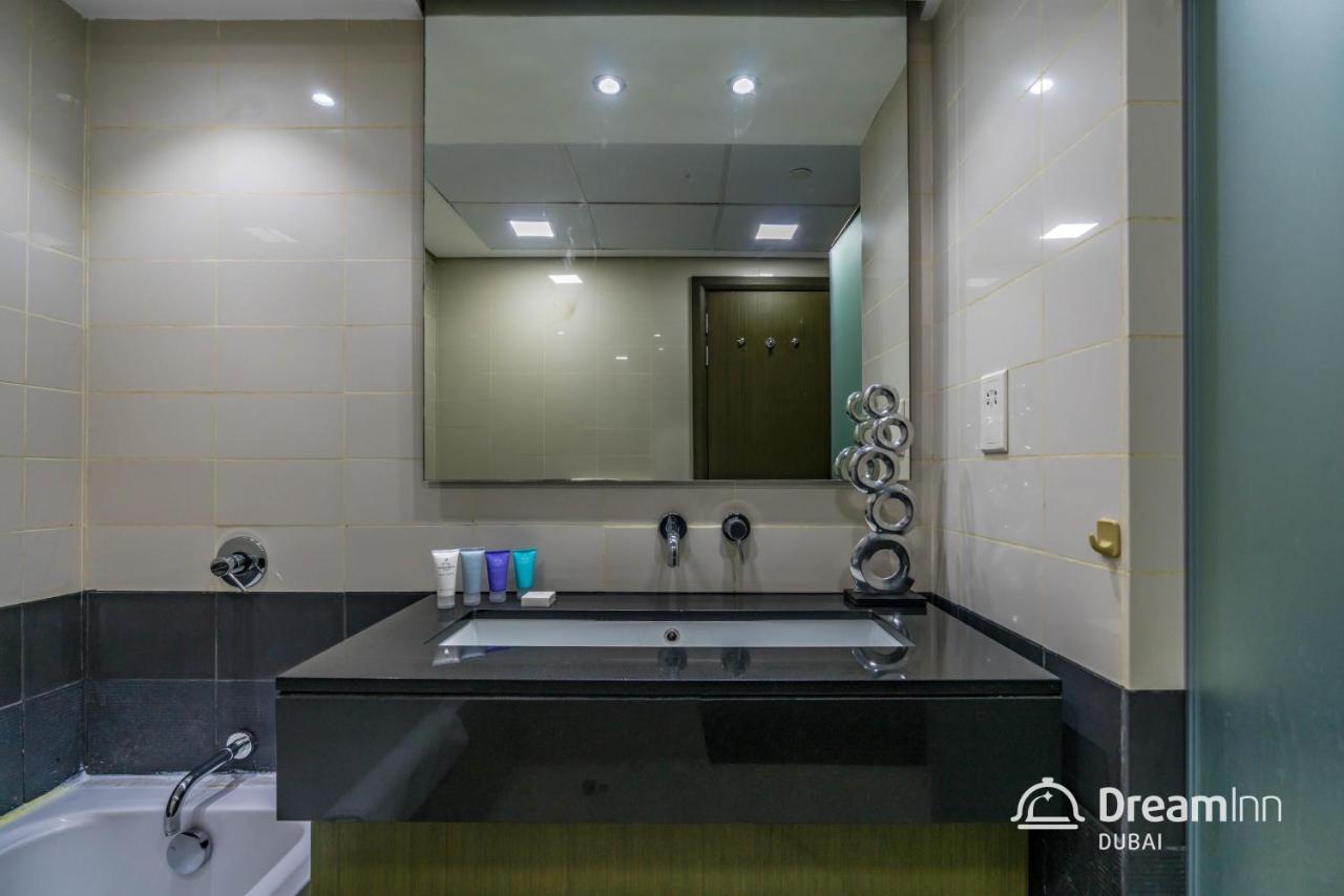 Dream Inn Apartments - Loft Towers * Dubai